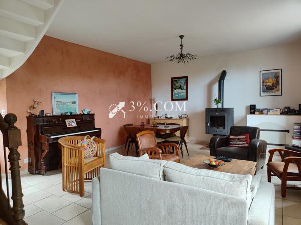 Propriete 9 pièce(s) 6 chambre(s) 181 m²