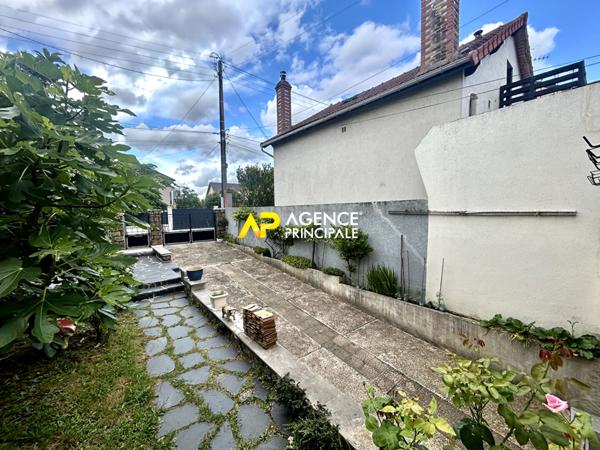 BEZONS _ Maison 110 m2 de 7 pièces €399 000 ** - Référence 4504