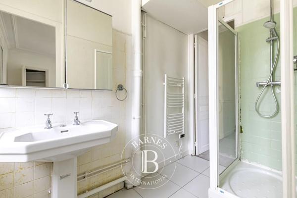 Paris 16ème, Appartement 3 Chambres -  167 m² à vendre