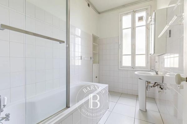 Paris 16ème, Appartement 3 Chambres -  167 m² à vendre