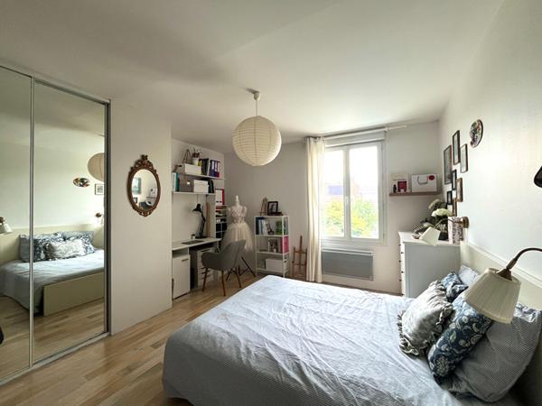 Maison familiale  6 pièces - 152m2 - LES BATIGNOLLES