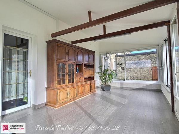 Charmante longère - 7 200 m² de terrain - VERNANTES (49390)