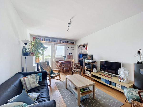 Appartement 3 pièces à vendre à Saint Herblain - Bellevue, dernier étage avec balcon