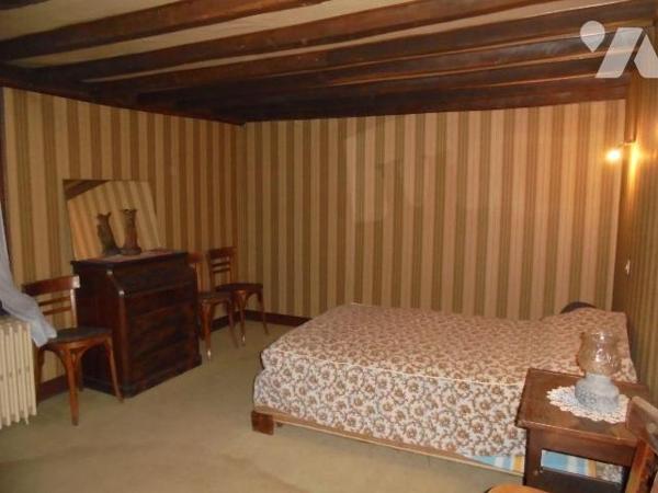 Maison à Vendre à Beaugency (45190) en Loiret (45)

Maison de ville atypique de 135 m2 à réno...