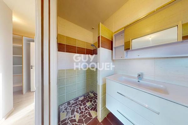 Maison contemporaine de plain-pied 129 m² avec jardin