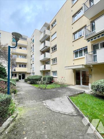 Appartement 3 pièces – 68 m² – Balcon – Cave – Stationnement – Résidence arborée