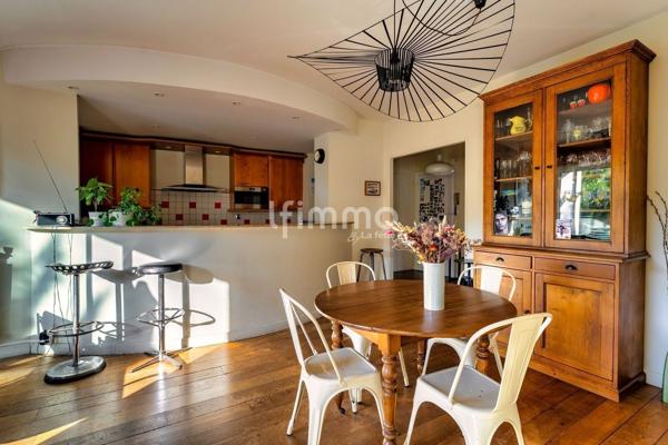 Appartement T5/T6 de 130m2 - Saint Tronc 13010