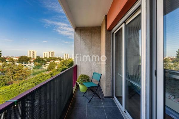 Appartement T5/T6 de 130m2 - Saint Tronc 13010