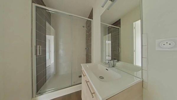Appartement 1 pièce                                        - 42000 Saint-Étienne Réf : 9961