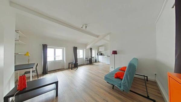 Appartement 1 pièce                                        - 42000 Saint-Étienne Réf : 12682