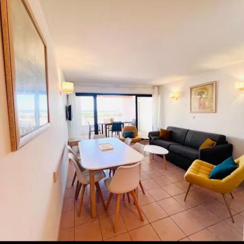 Vente / Appartement T3 à Agde (34300)