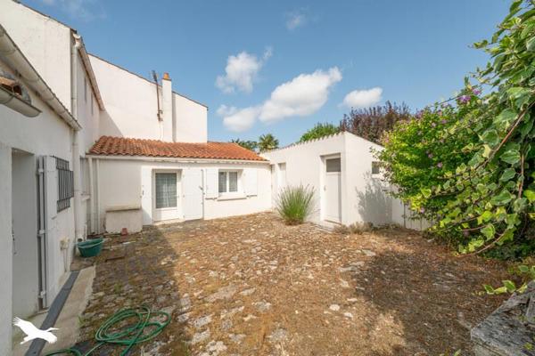 Maison à vendre |  Saint-Georges-d'Oléron |  4 pièces | 105 m²