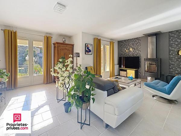 Rians VILLA T4 garage piscine sur 1200 m²