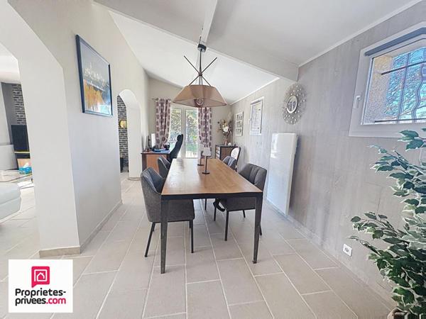 Rians VILLA T4 garage piscine sur 1200 m²