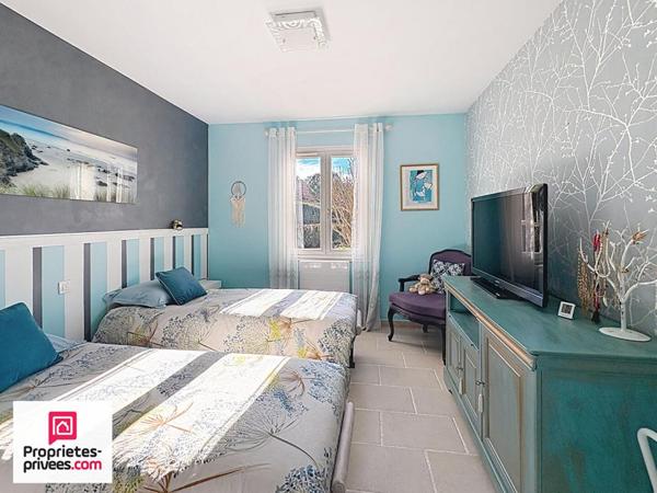 Rians VILLA T4 garage piscine sur 1200 m²