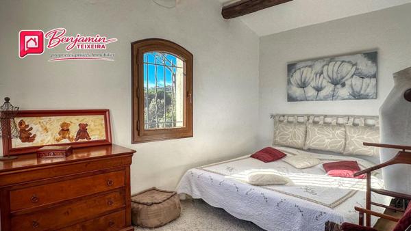 Villa Sainte Maxime 6 pièce(s) 117 m2 - Garage 27m² - Vue mer - piscine