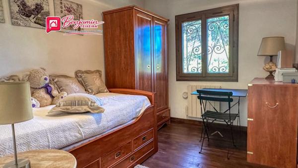 Villa Sainte Maxime 6 pièce(s) 117 m2 - Garage 27m² - Vue mer - piscine