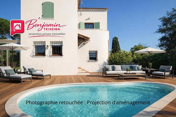 Villa Sainte Maxime 6 pièce(s) 117 m2 - Garage 27m² - Vue mer - piscine