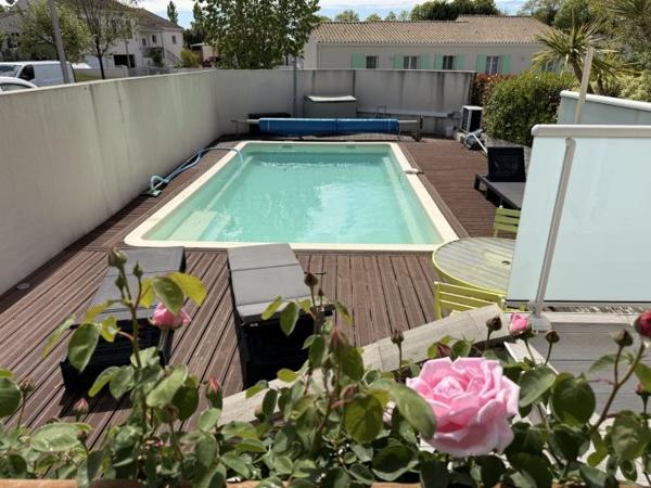 Maison traditionnelle Cozes 131.50 m²