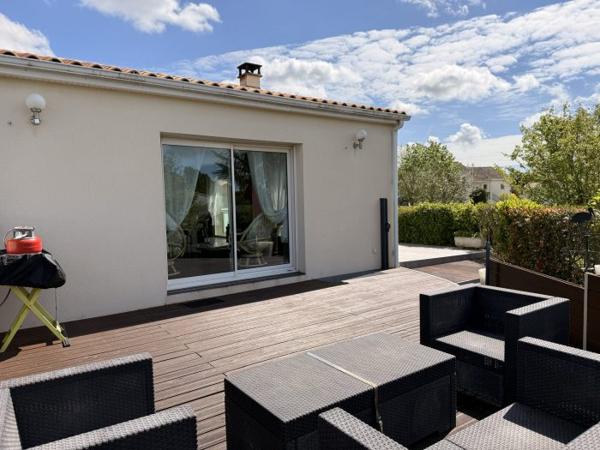 Maison traditionnelle Cozes 131.50 m²