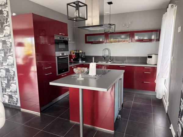 Maison traditionnelle Cozes 131.50 m²