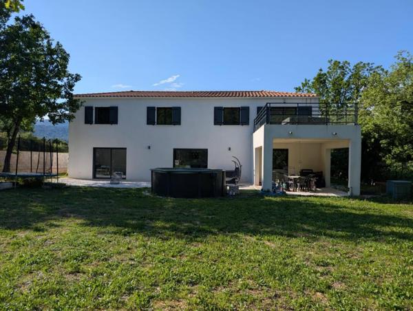 Maison à SOLLIES TOUCAS (83210)