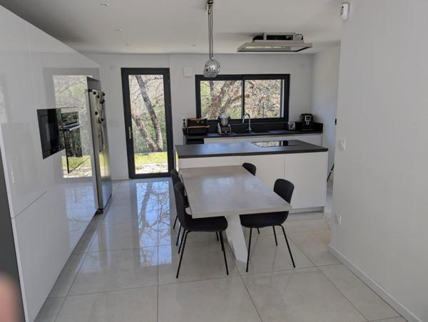 Maison à SOLLIES TOUCAS (83210)