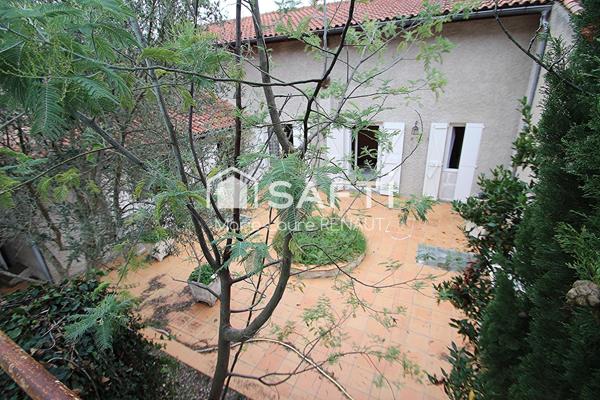 Maison de 200m² sur grand sous-sol de 200m², dépendance, terrasse et jardin