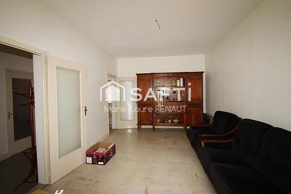 Maison de 200m² sur grand sous-sol de 200m², dépendance, terrasse et jardin