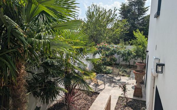 Maison à vendre    7 pièces •  Royan