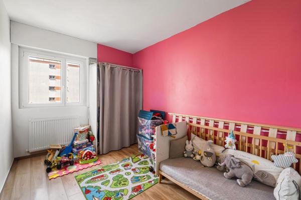 Maison de Type 4 avec garage et jardin - Proche Espace St Germain