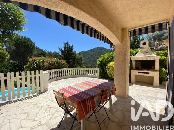 Maison à vendre 6 pièces 140 m² Fréjus