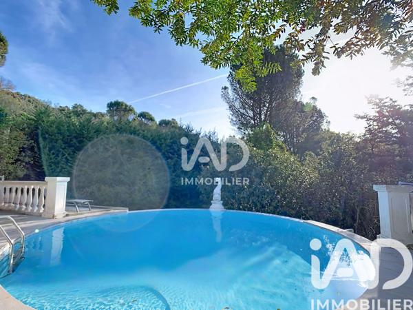 Maison à vendre 6 pièces 140 m² Fréjus