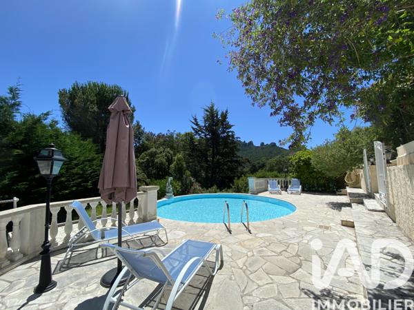 Maison à vendre 6 pièces 140 m² Fréjus