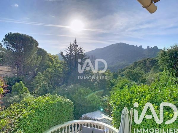 Maison à vendre 6 pièces 140 m² Fréjus