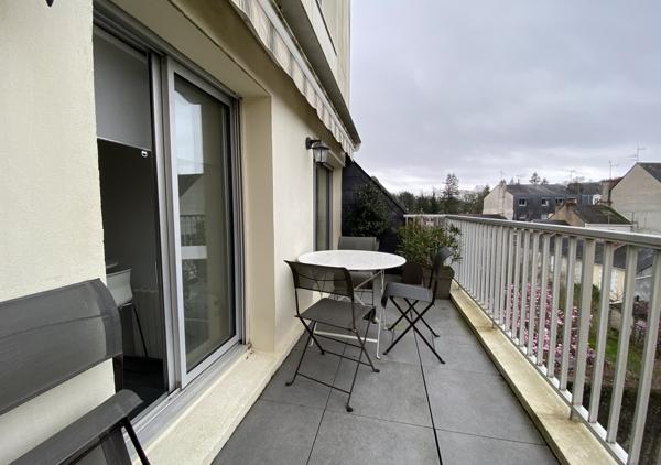 Appartement T4 duplex de 101.44 m² au dernier étage avec terrasse garage double environnement calme