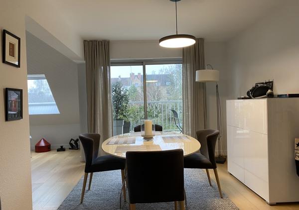 Appartement T4 duplex de 101.44 m² au dernier étage avec terrasse garage double environnement calme