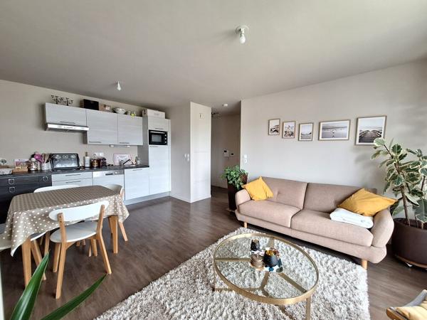 SAINT MALO APPARTEMENT  T2  AVEC BALCON VIDE A LOUER