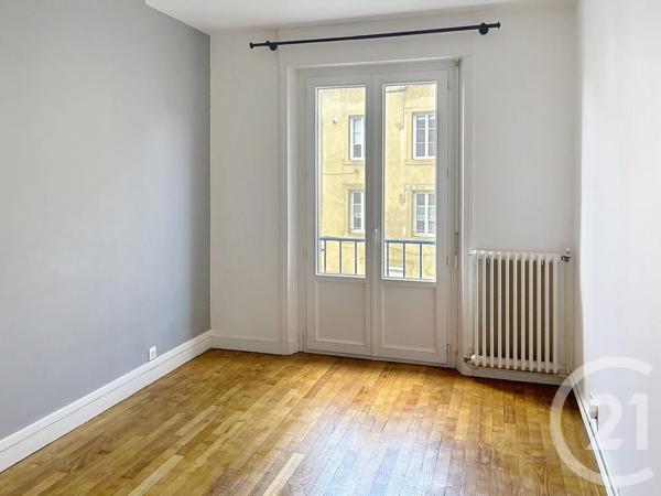 Appartement T4 à vendre  4 pièces - 89 m 2   ST MALO  - 35