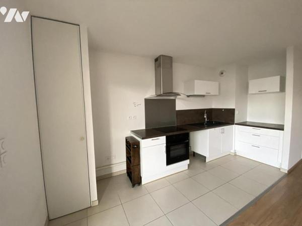 RESIDENCE DE STANDING / TERRASE ET GARAGE