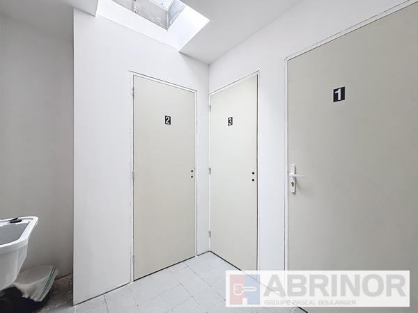 IMMEUBLE DE RAPPORT HYPER CENTRE 3 APPARTEMENTS + LOCAL COMMERCIAL-Rentabilité 8% TOURCOING