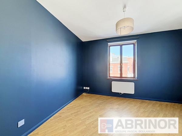 IMMEUBLE DE RAPPORT HYPER CENTRE 3 APPARTEMENTS + LOCAL COMMERCIAL-Rentabilité 8% TOURCOING