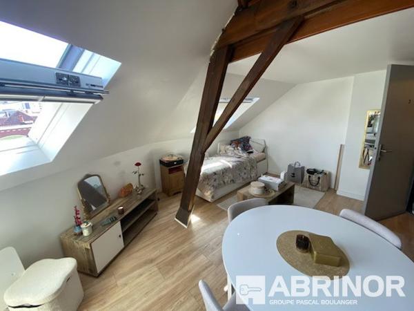 IMMEUBLE DE RAPPORT HYPER CENTRE 3 APPARTEMENTS + LOCAL COMMERCIAL-Rentabilité 8% TOURCOING