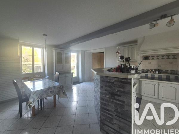 Maison à vendre 7 pièces 165 m² Thouars