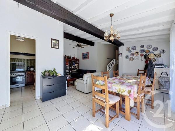 Maison à vendre  4 pièces - 72,19 m 2   MARSEILLE  - 13008