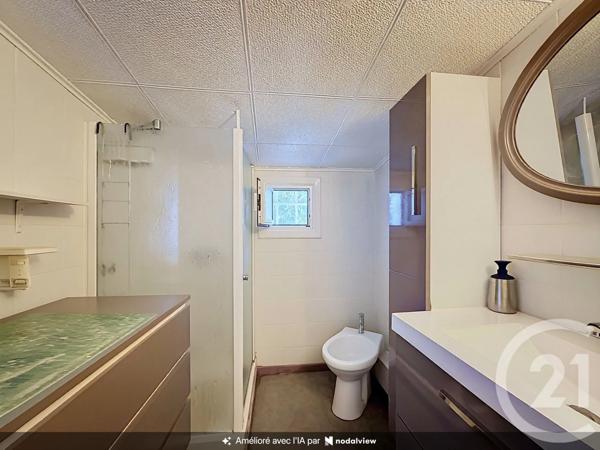 Maison à vendre  4 pièces - 72,19 m 2   MARSEILLE  - 13008