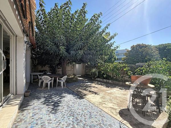 Maison à vendre  4 pièces - 72,19 m 2   MARSEILLE  - 13008