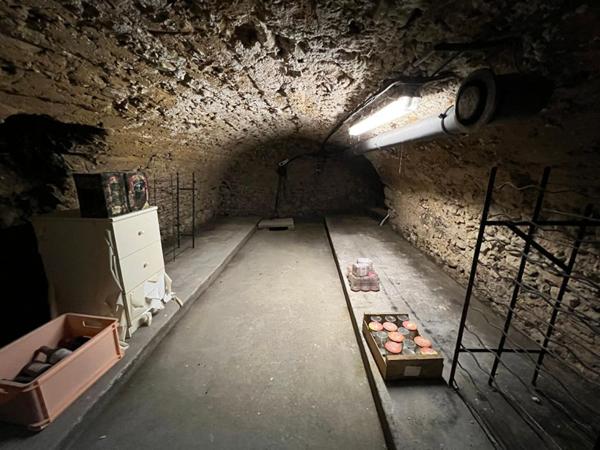 Maison - Montval Sur Loir - 8 pièce(s) - 208 m²