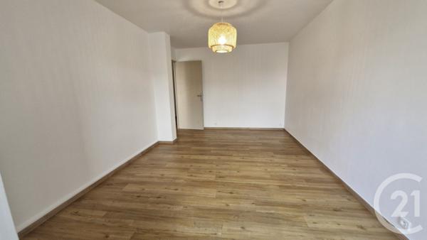 Appartement F2 à vendre  2 pièces - 41,87 m2 LE LAVANDOU - 83