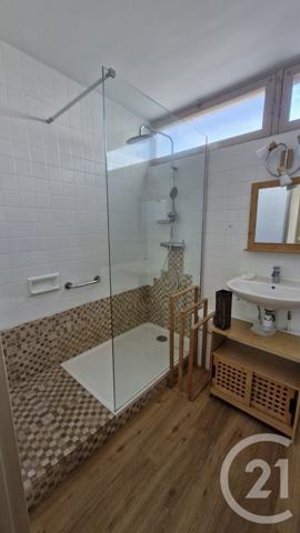 Appartement F2 à vendre  2 pièces - 41,87 m2 LE LAVANDOU - 83